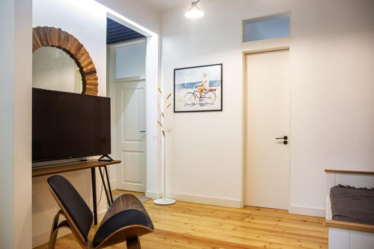 Colourful And Tasteful 2bedroom In Graca