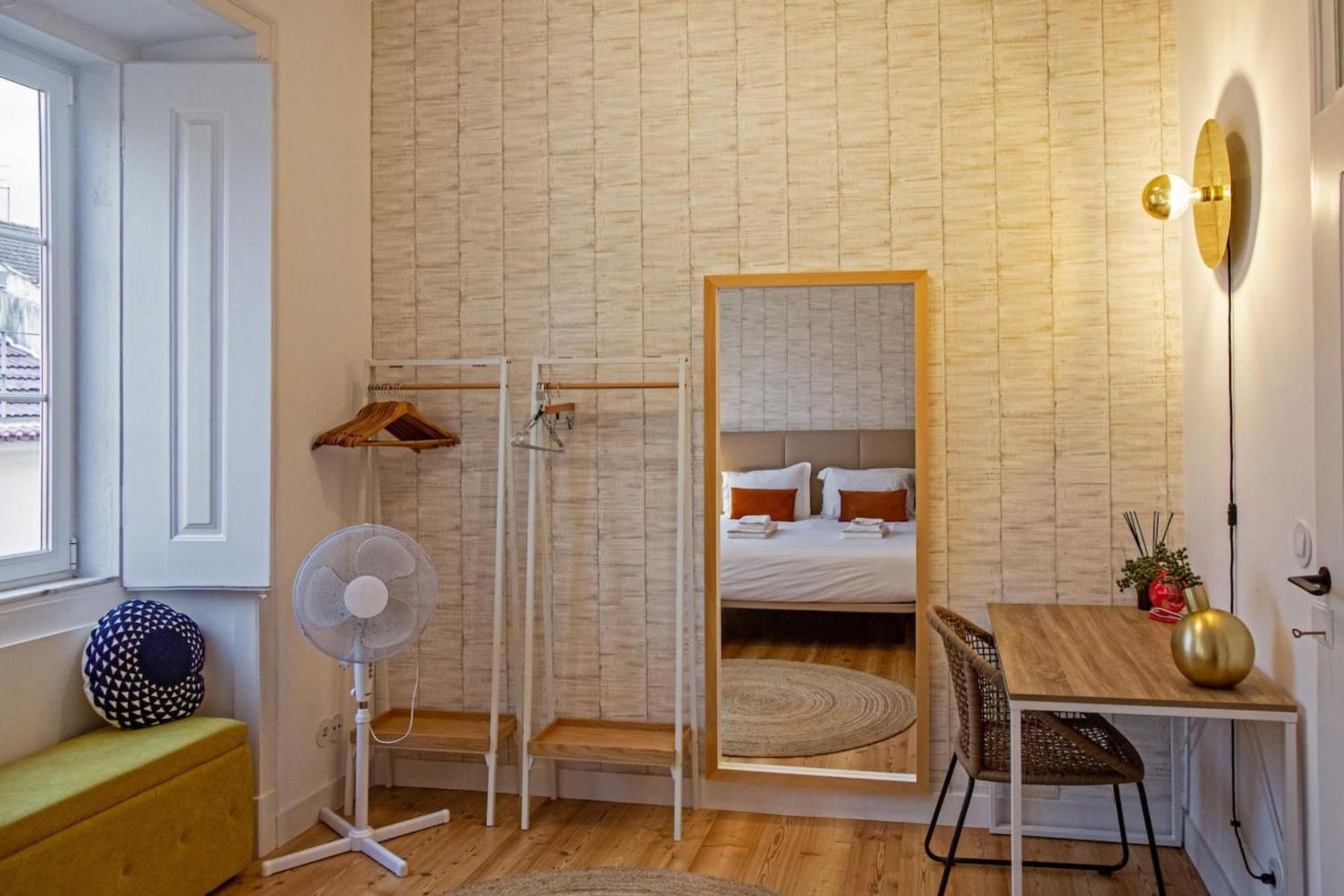 Colourful And Tasteful 2bedroom In Graca Appartamento *