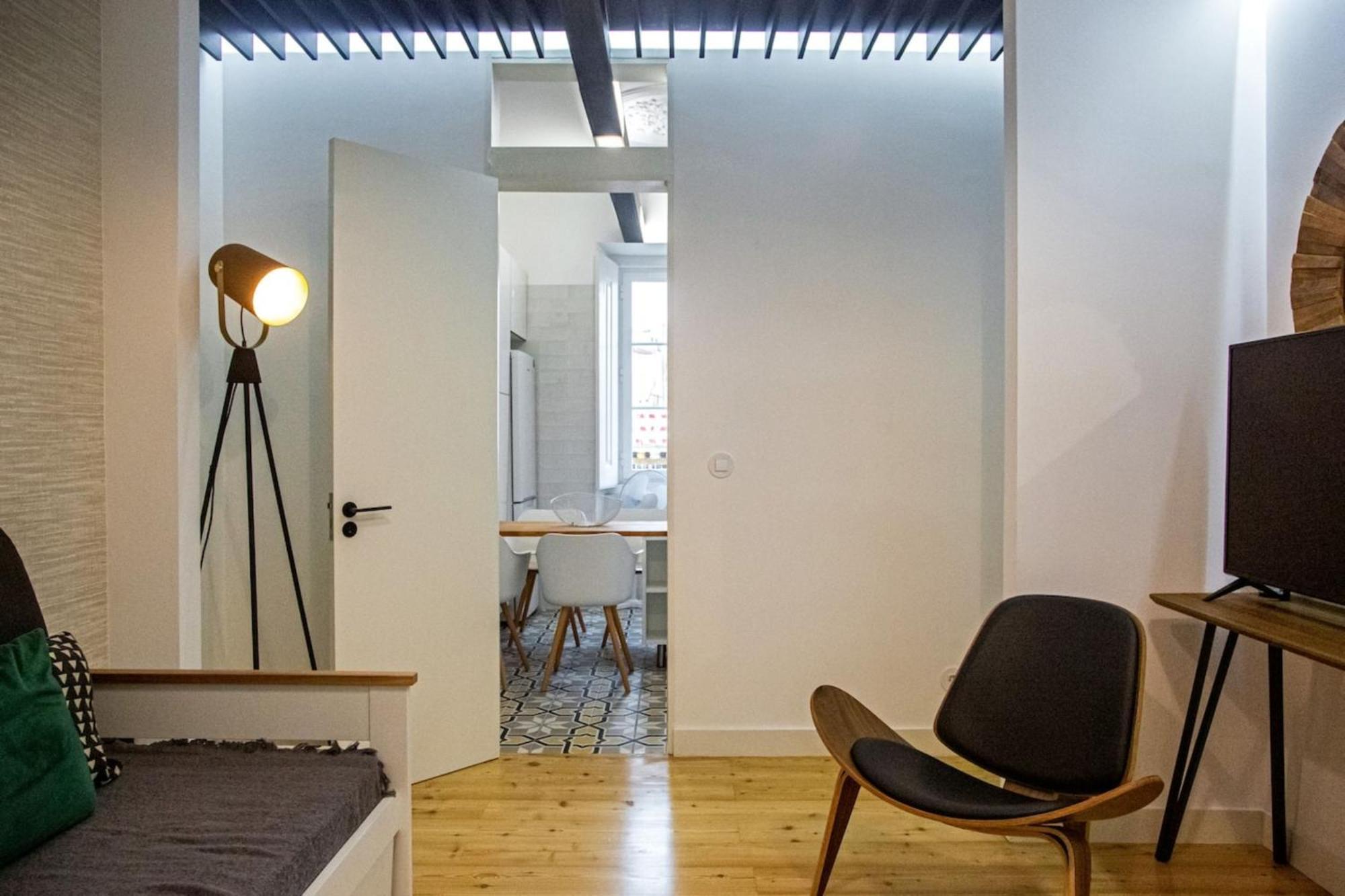 Colourful And Tasteful 2bedroom In Graca Appartamento *